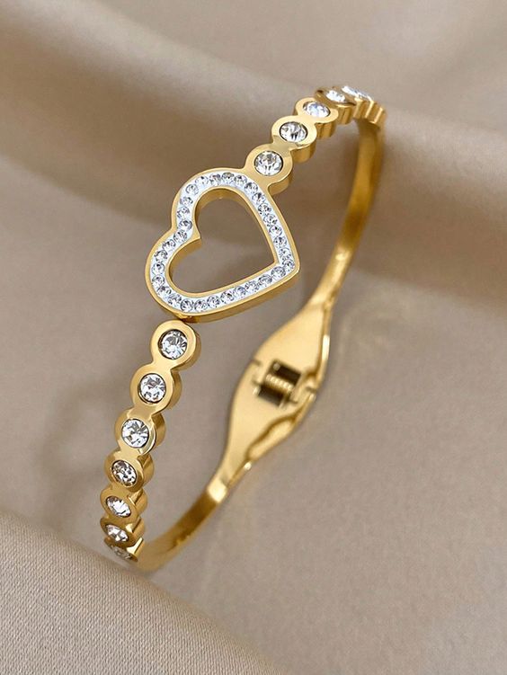 1.0pc Heart Rhinestone Gold Bracelet Hollow Stainless Steel Bracelet For Women Teen Men Elegant Shiny Bracelet For Birthday Party Daily Wedding Jewelry Gifts