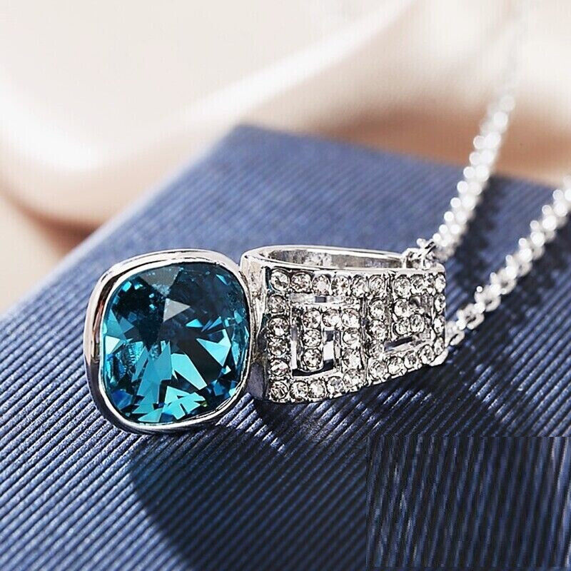 18K White Gold GP Lab Diamond Crystal Cushion Cut Pattern Teal Pendent